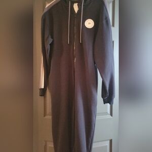 Fabletics Black Hooded Zip-Up Jumpsuit with Light Gray Drawstrings